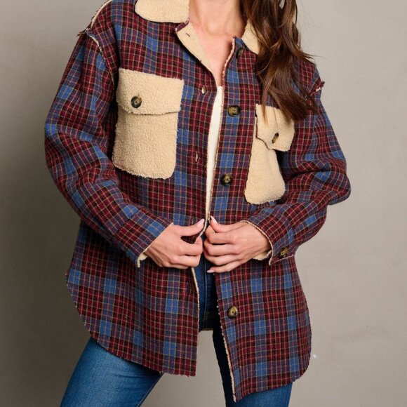 PLAID & SHERPA LINED SHACKET NEW IN PACKAGE - Picture 7 of 9